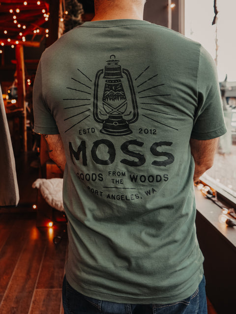 MOSS tee