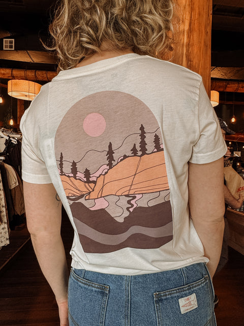 EMERALD EDGE arch tee