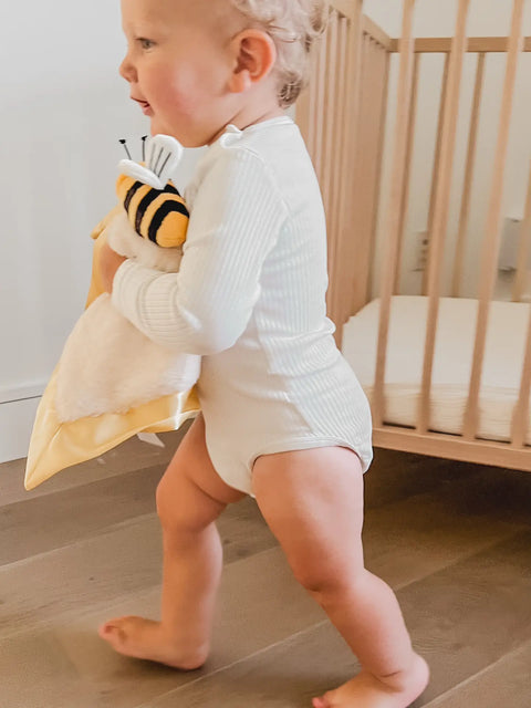 LITTLE BEE lovey blanket