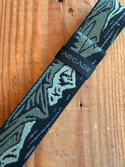 OUT OF RANGE belt