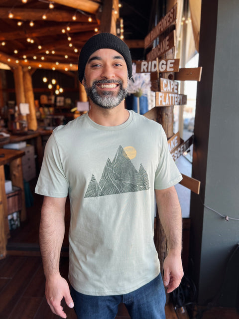 PEAK tee