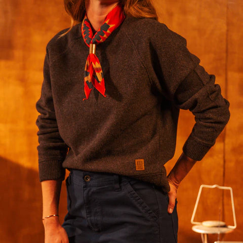 GLOBAL women’s wool-blend sweater