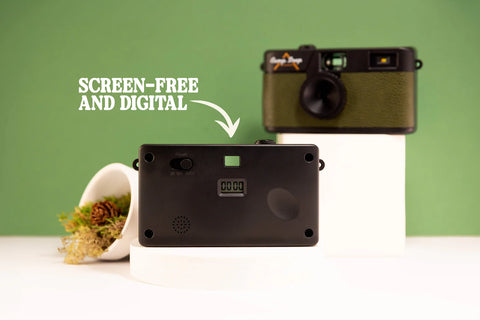 CAMP SNAP screenless digital camera