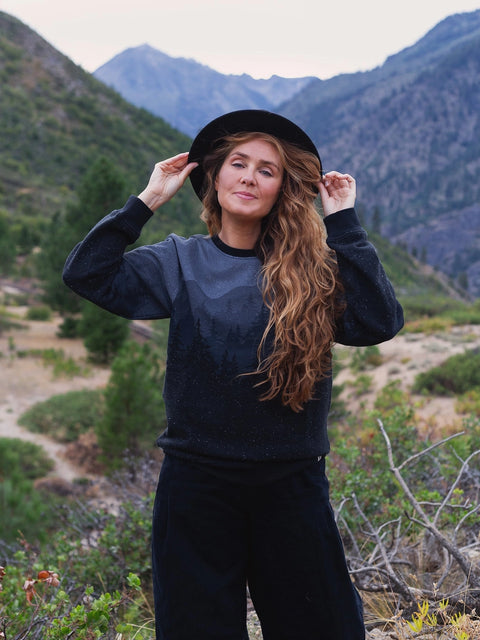 DARK FROST organic cotton crewneck