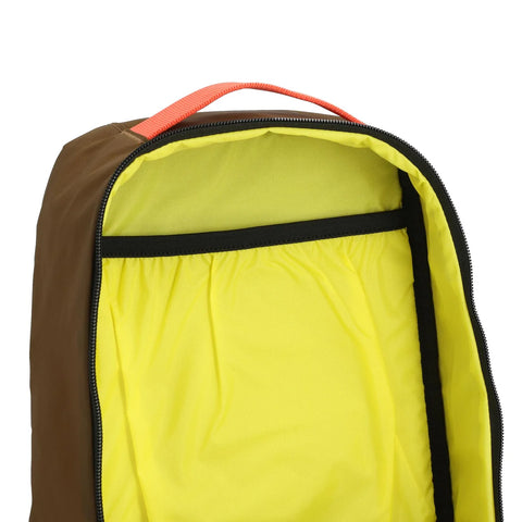 MOUNTAIN sling bag