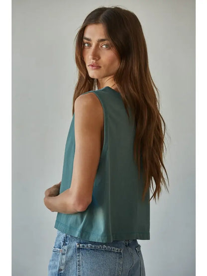 WILLOW sleeveless crop tee