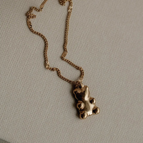 GUMMY BEAR necklace