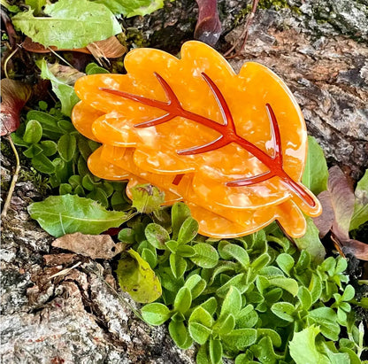 AUTUMN LEAF hair clip
